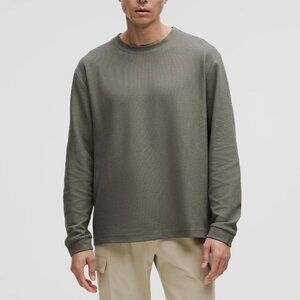 Lululemon Men's Long Sleeve T-Shirt